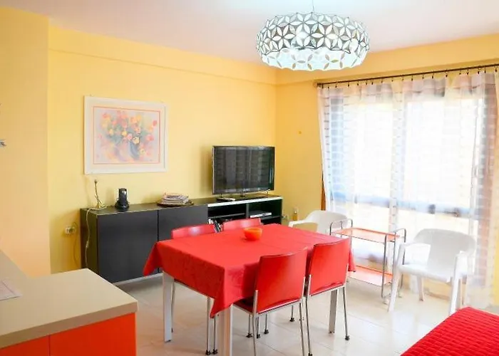 Compostella - 2 Bedroom Apartman Arona